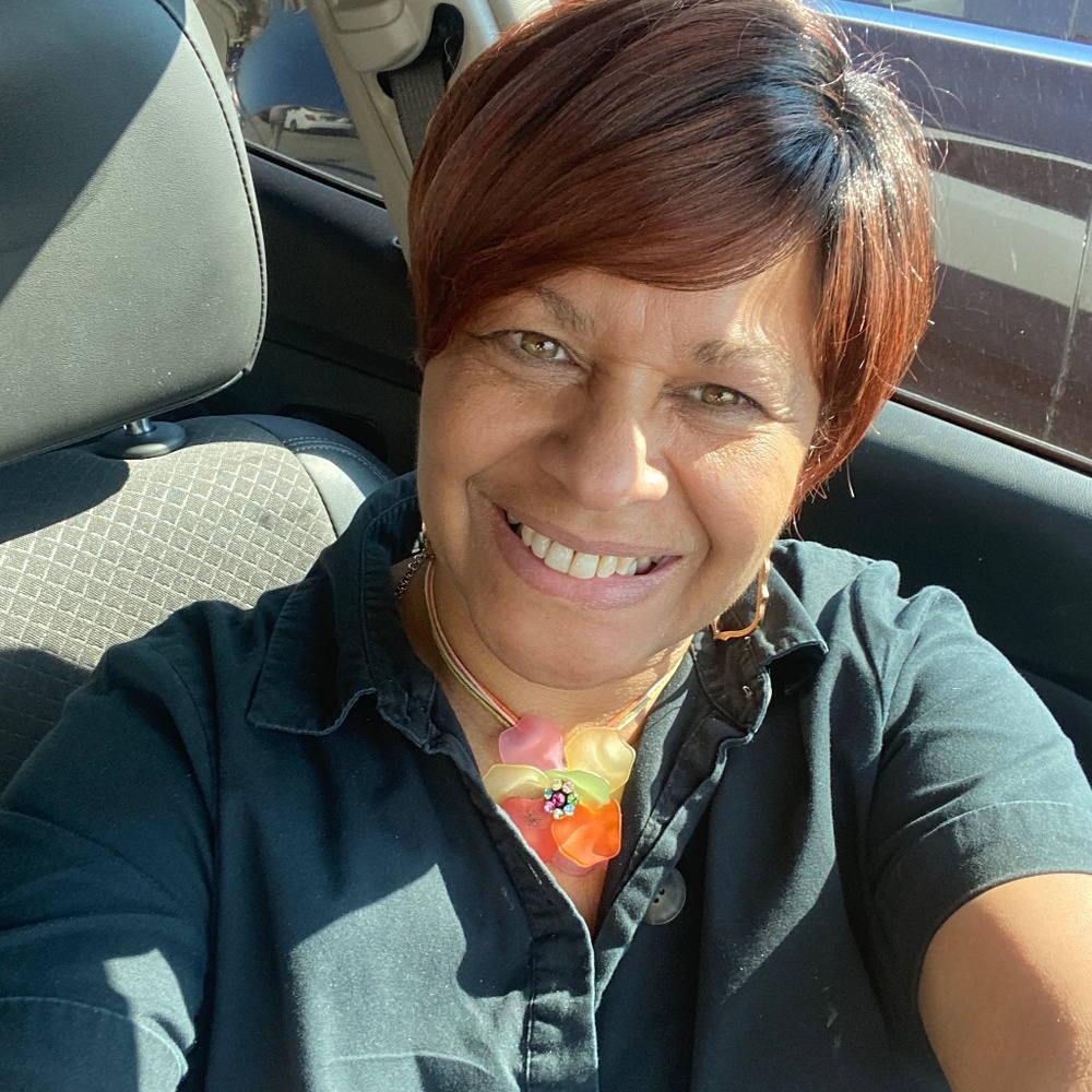 Meet your Posher, Evangeline